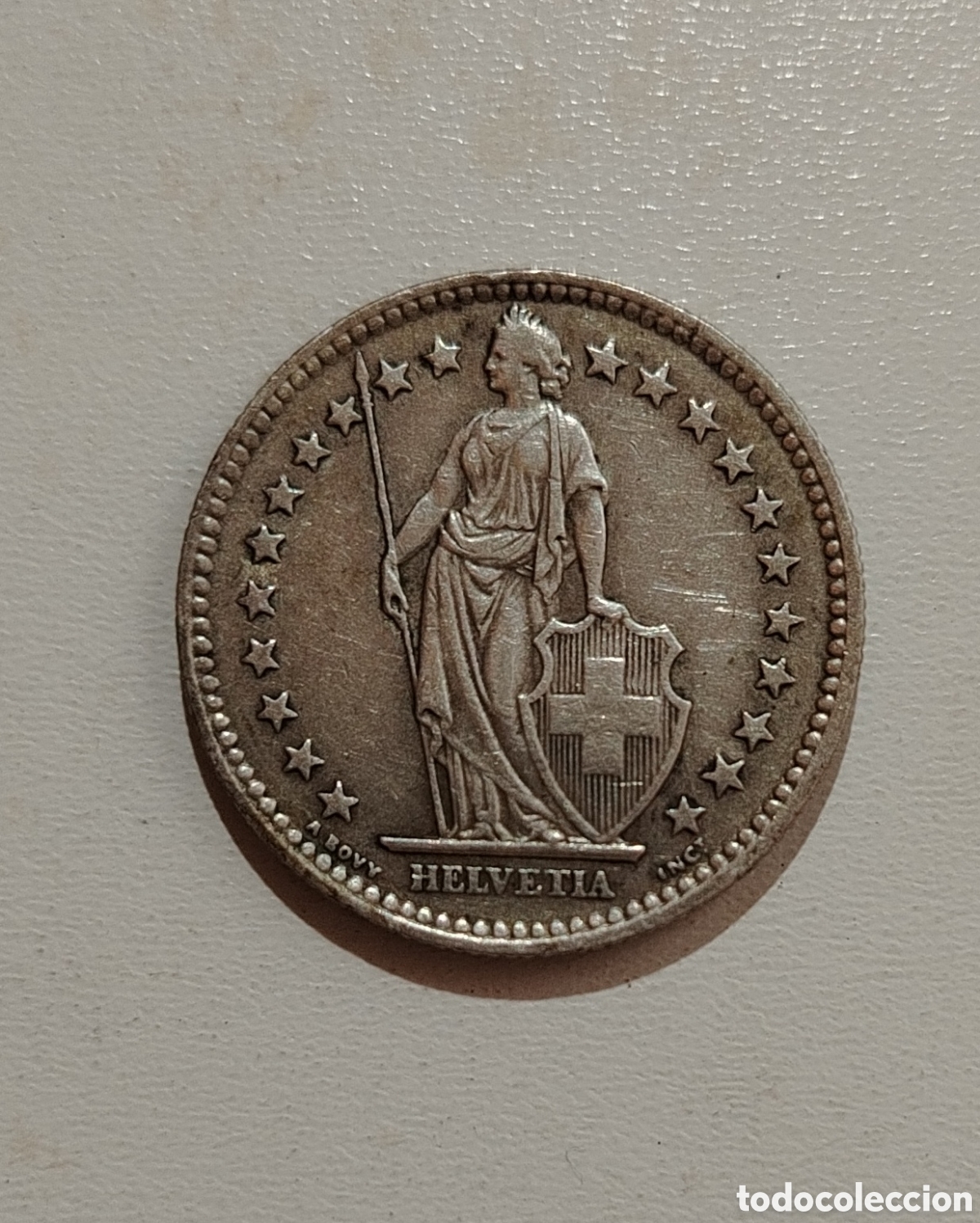 Monedas antiguas de Europa: 2 francos suizos 1963 , buen estado, plata