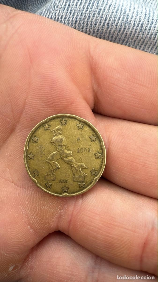 Monedas antiguas de Europa: Moneda 20 c&eacute;ntimos Italia 2002 irregular en perfecto estado