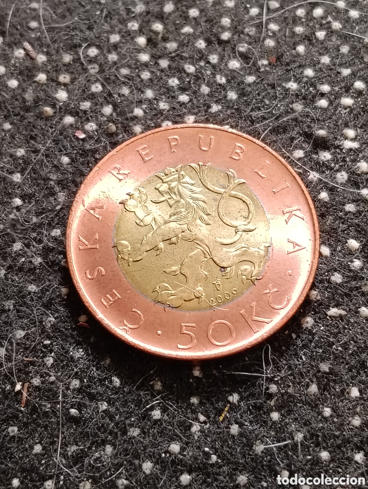 Monedas antiguas de Europa: 50 coronas. Rep&uacute;blica Checa. 2009 Bimet&aacute;lica. Buen estado.