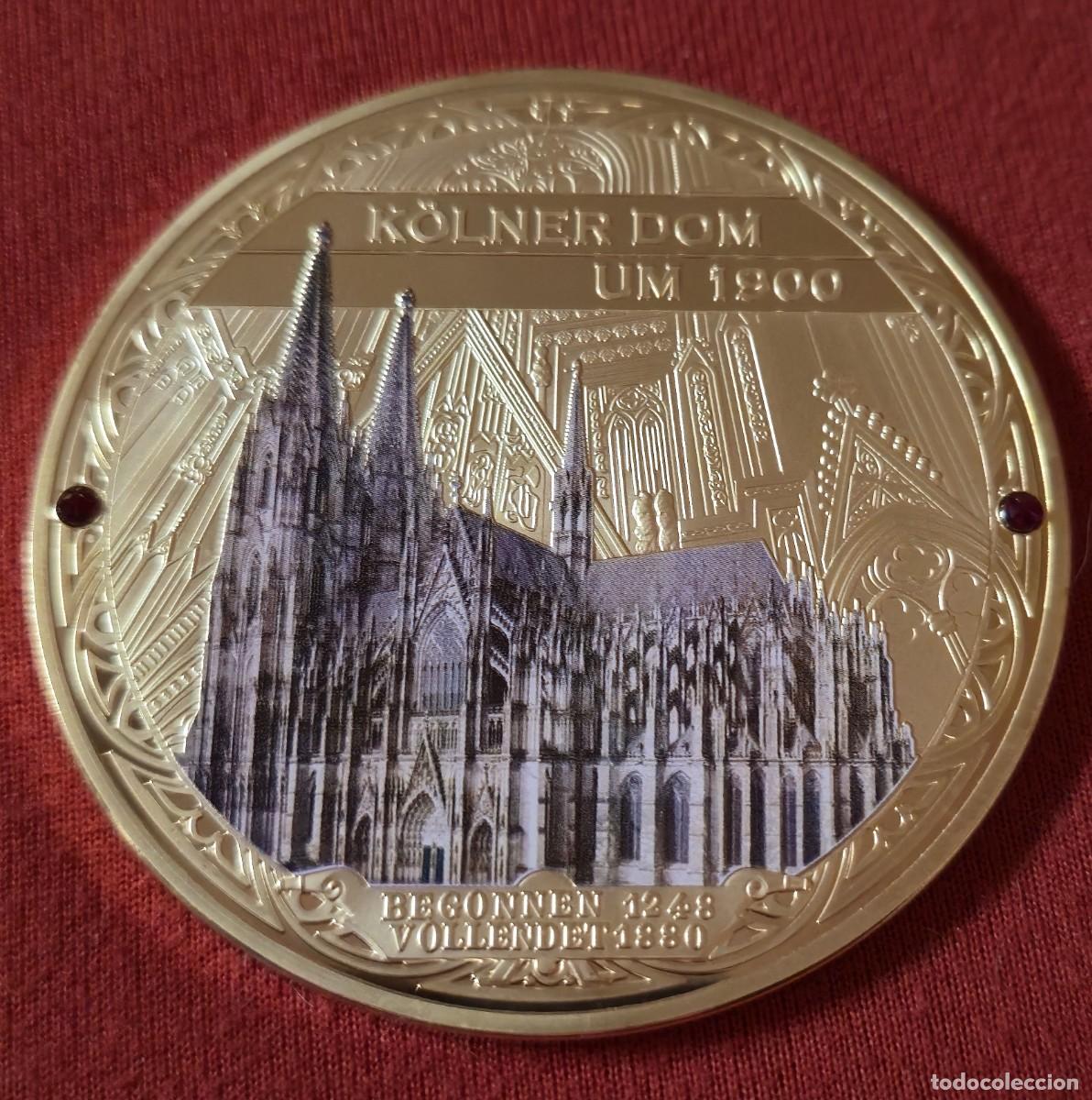 Moedas antigas da Europa: ALEMANIA Medalla moneda chapada en oro Catedral de Colonia, con impresi&oacute;n en color y con cristales