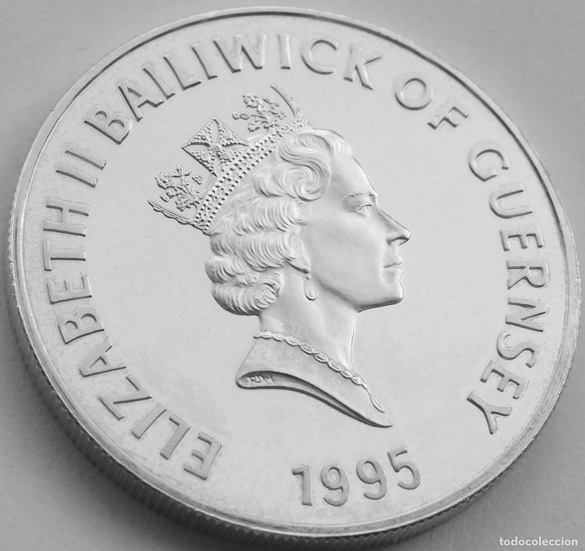 Alte M&uuml;nzen aus Europa: GUERNESEY 5 LIBRAS 1995 - REINA MADRE. PLATA PROOF. ESCASA