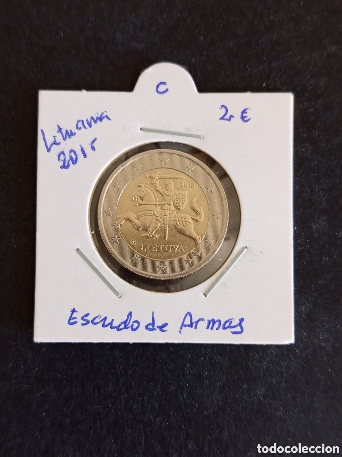 Monedas antiguas de Europa: Lituania, 2015. 2&euro; circulado cara nacional Escudo de Armas Nacional. Ver fotos. Pedido m&iacute;nimo 3 &euro;.