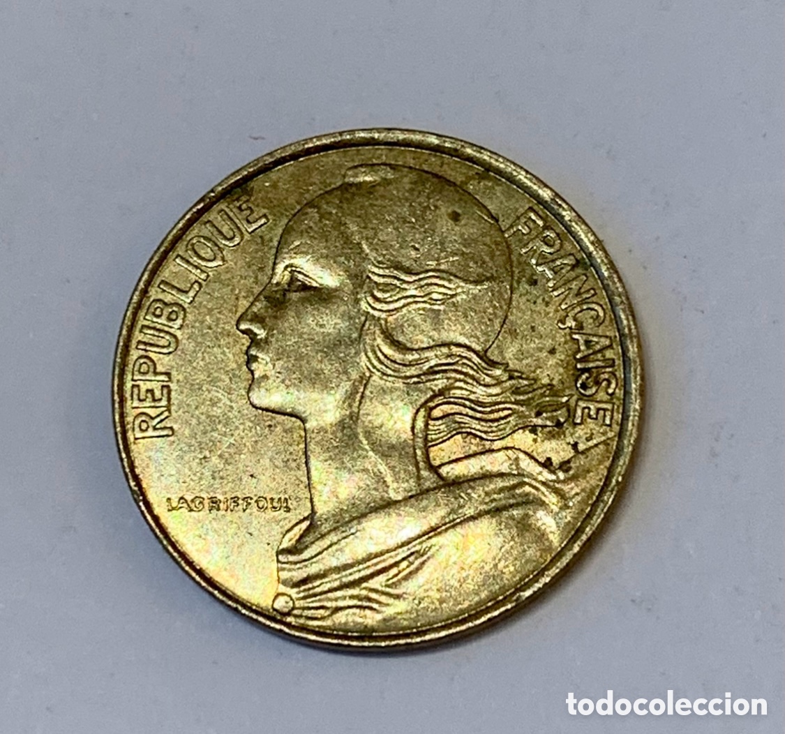 Monedas antiguas de Europa: Moneda. Republique Francaise. 10 Cmes. Lagriffoul. 1997.
