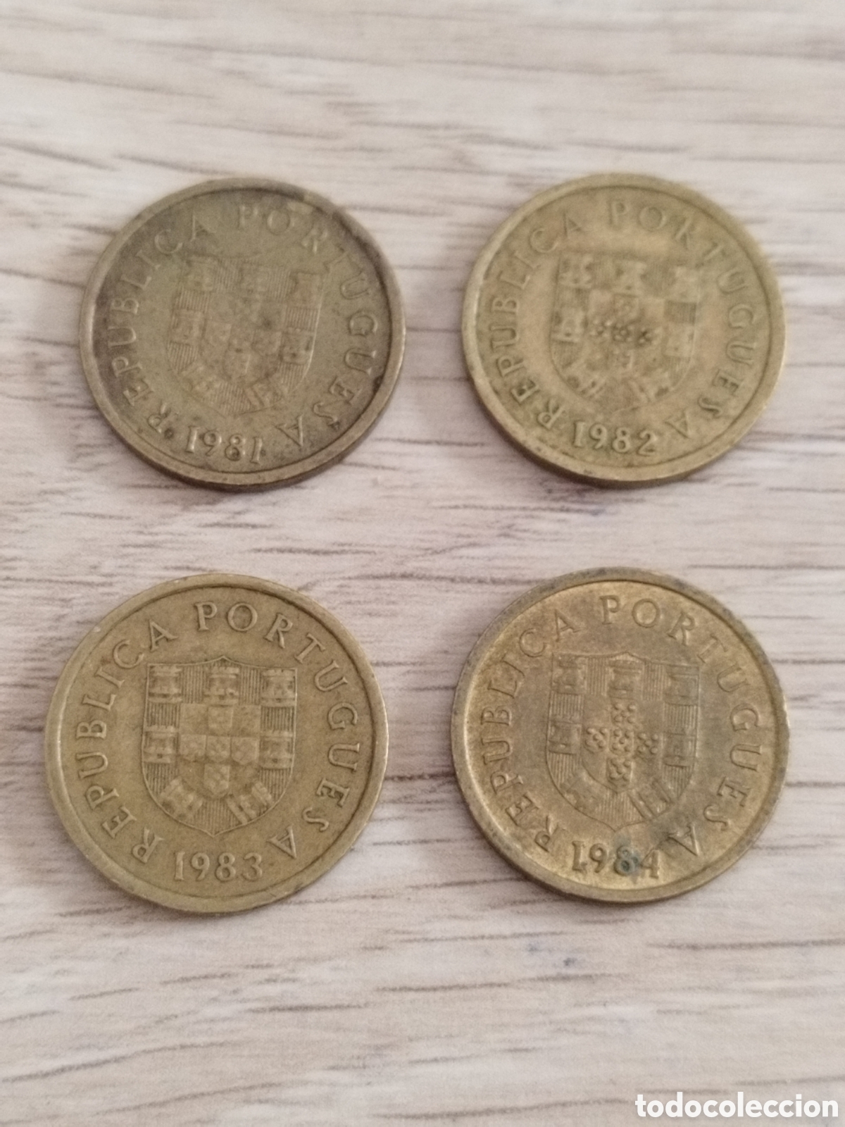 Monete antiche di Europa: Portugal Lote de 4 monedas de 1 escudo km#614 1981/1982/1983/1984