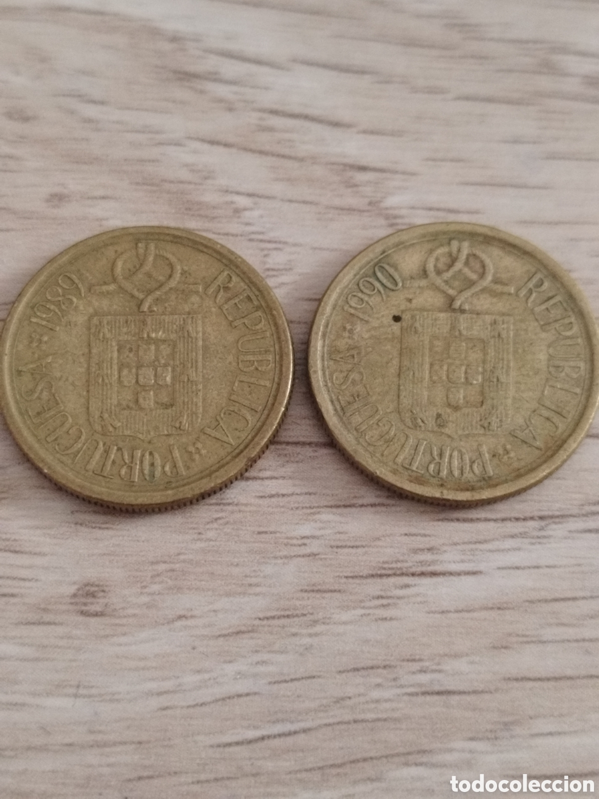 Monete antiche di Europa: Portugal Lote de 2 monedas de 5 escudos 1989/1990 km#631