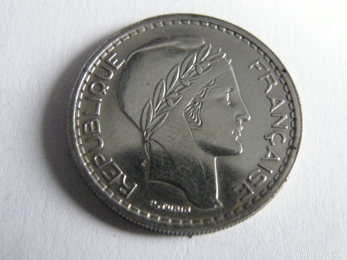 Monedas antiguas de Europa: Francia &ndash; 10 Francs 1949, Cuarta Rep&uacute;blica - &rdquo;Cabeza Peque&ntilde;a&rdquo; (Petit T&ecirc;te) - Cupron&iacute;quel