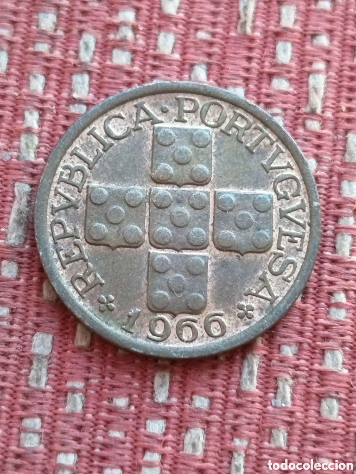 Old Coins of Europe: Portugal 10 Centavos 1966