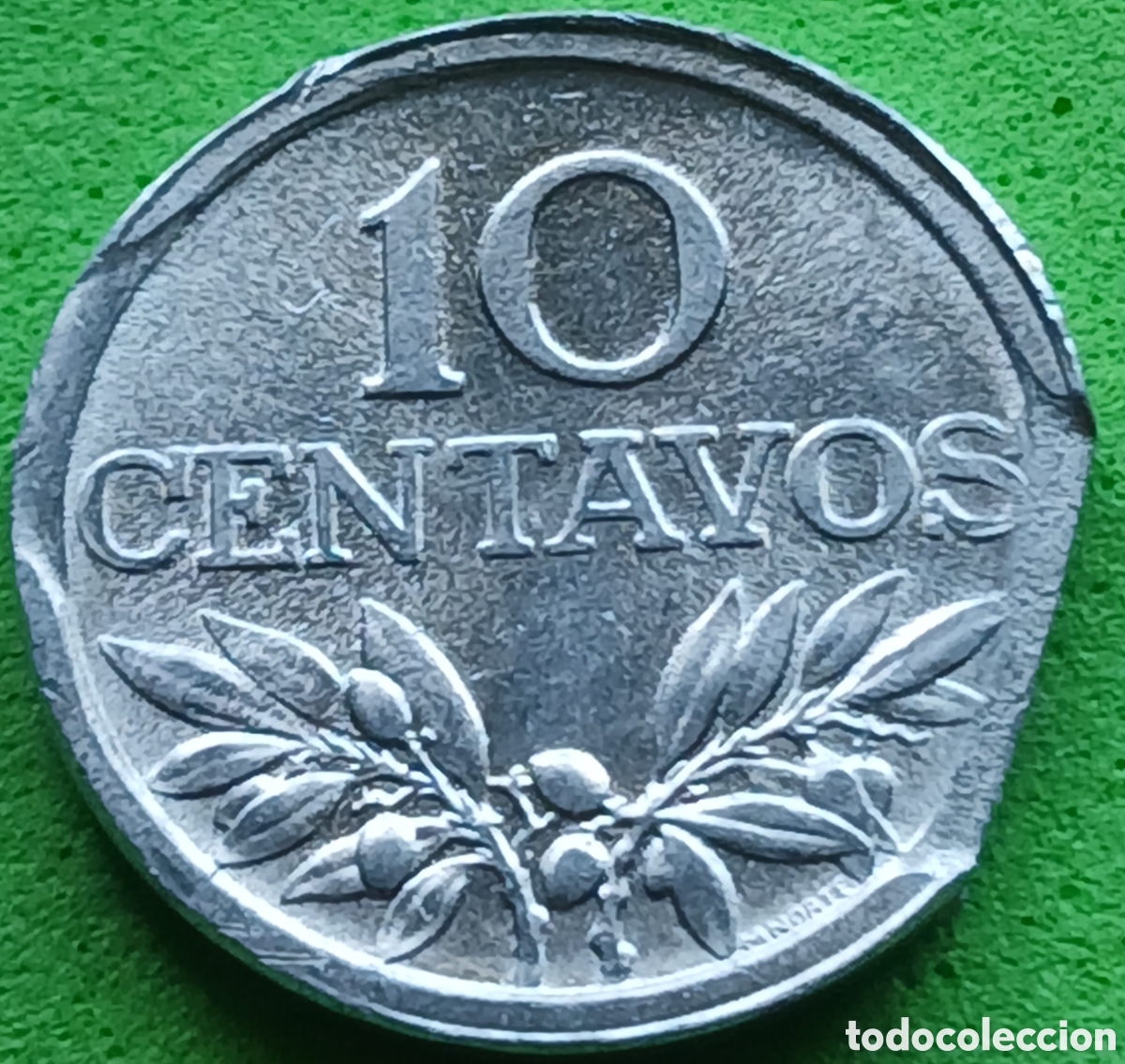 Monedas antiguas de Europa: Portugal 10 centavos 1975 km#594 error de acu&ntilde;aci&oacute;n