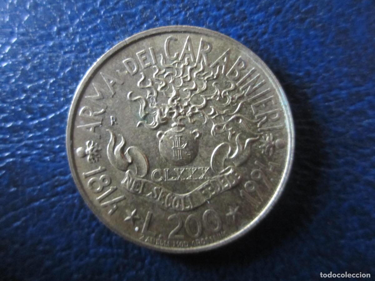 Monedas antiguas de Europa: Italia 200 Liras 1994 Arma de Carabineros