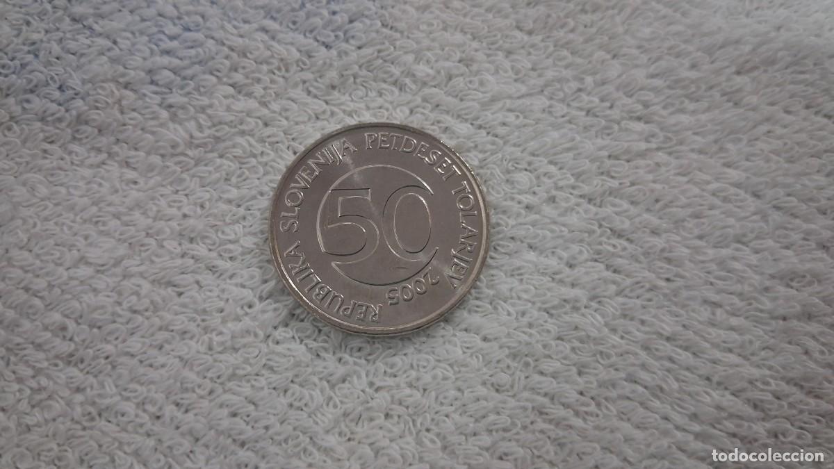 Monedas antiguas de Europa: 50 Tolarjev Eslovenia 2005 Toro (Taurus)