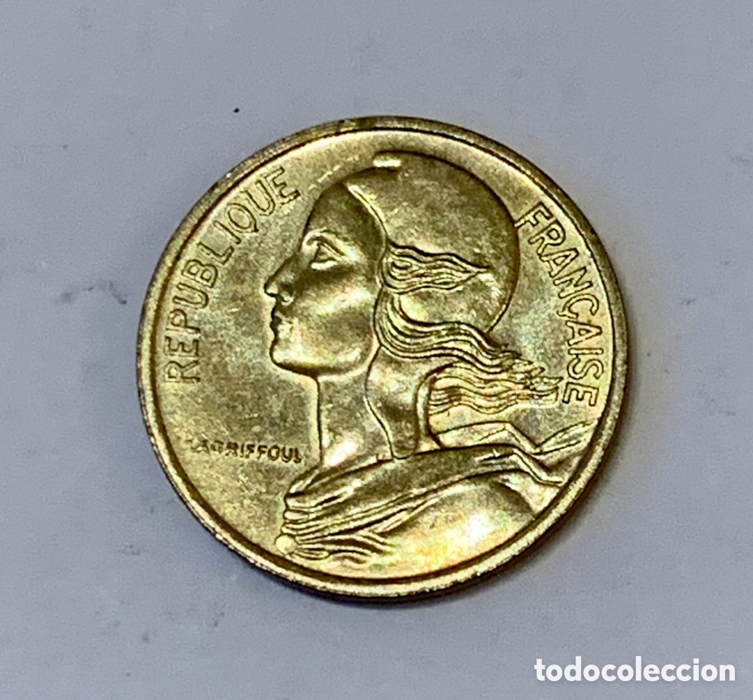 Monedas antiguas de Europa: Moneda. Republique Francaise. 5 Centimes. 1983.