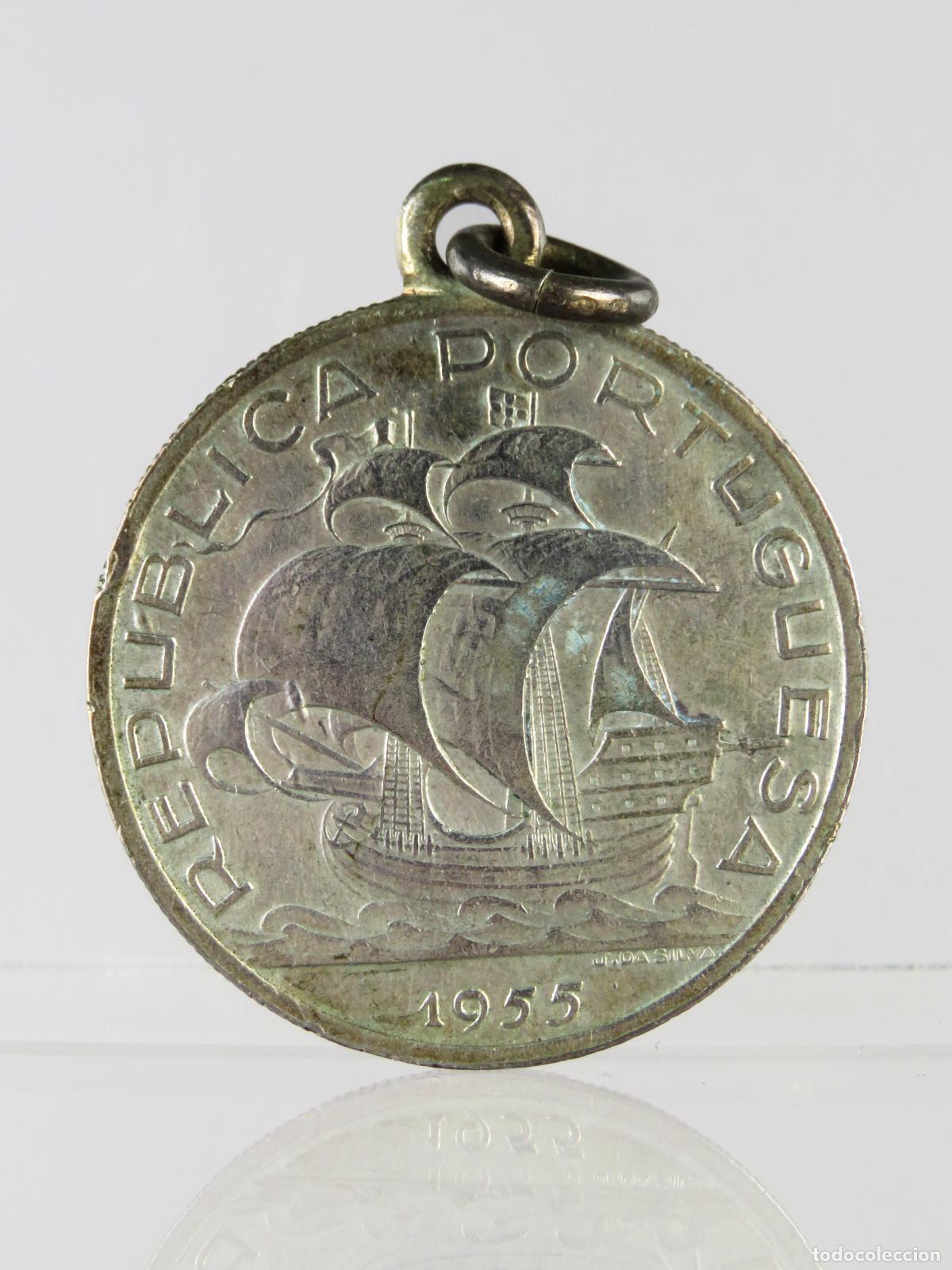 Monedas antiguas de Europa: Moneda plata 10 escudos Rep&uacute;blica Portuguesa 1955 con argolla colgante