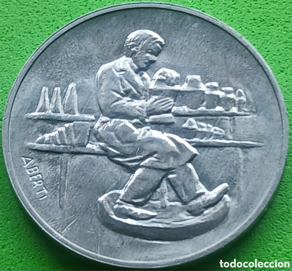 Monedas antiguas de Europa: San Marino 10 liras 1978 km#79 El trabajo