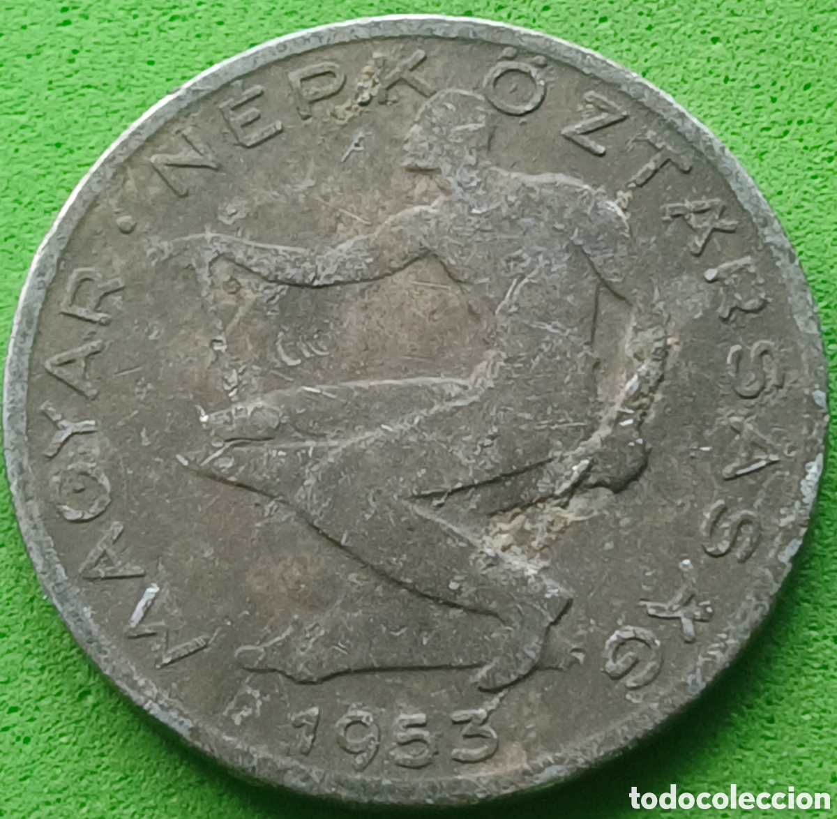 Monedas antiguas de Europa: Hungr&iacute;a 50 filler 1953 km#551 exceso de metal