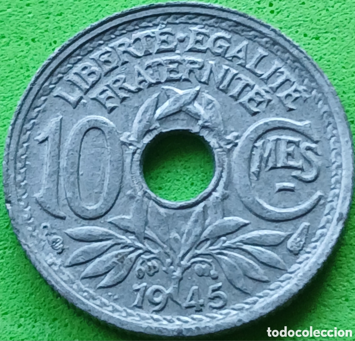Monedas antiguas de Europa: Francia 10 c&eacute;ntimos 1945 km#906 sin marca de ceca