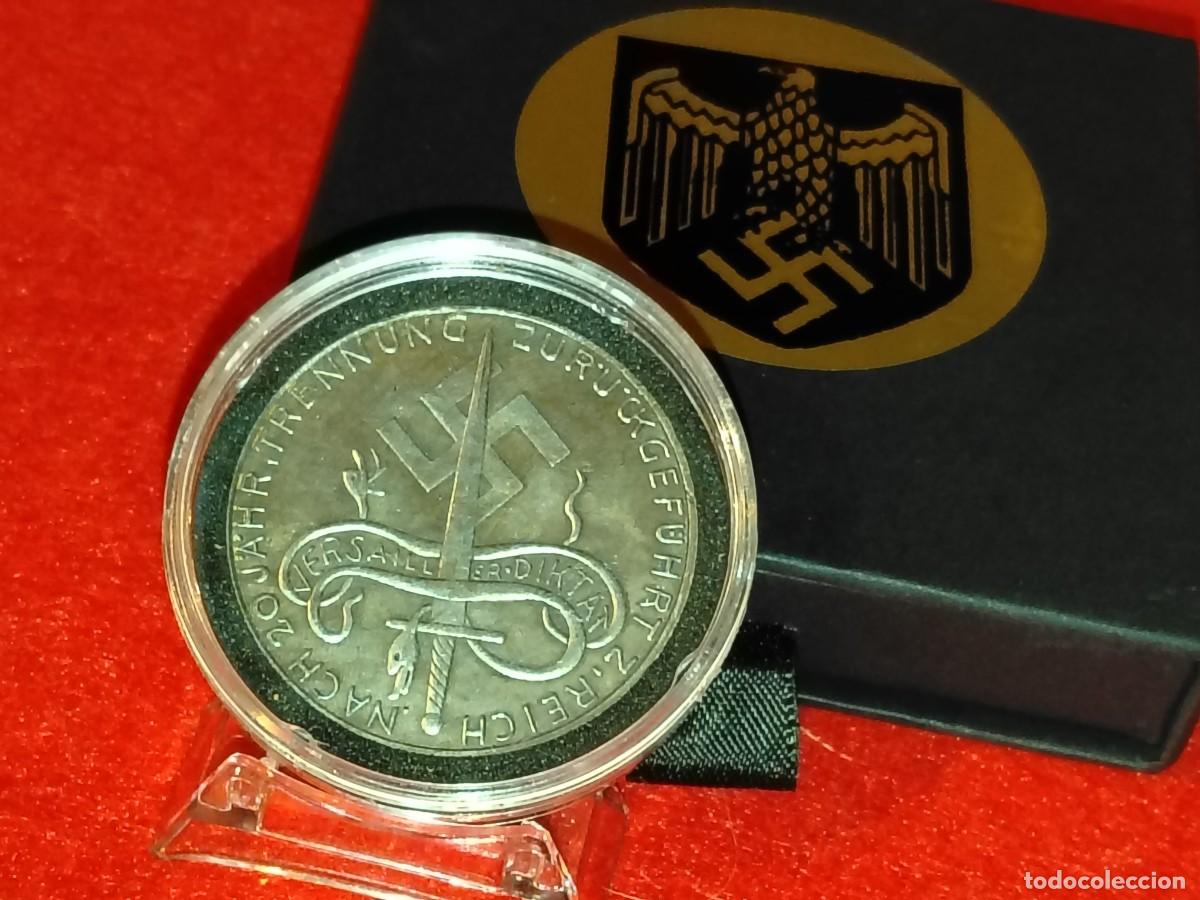Old Coins of Europe: MEDALLA EPOCA NAZI WWII - Alemania 1940 Karl Goetz