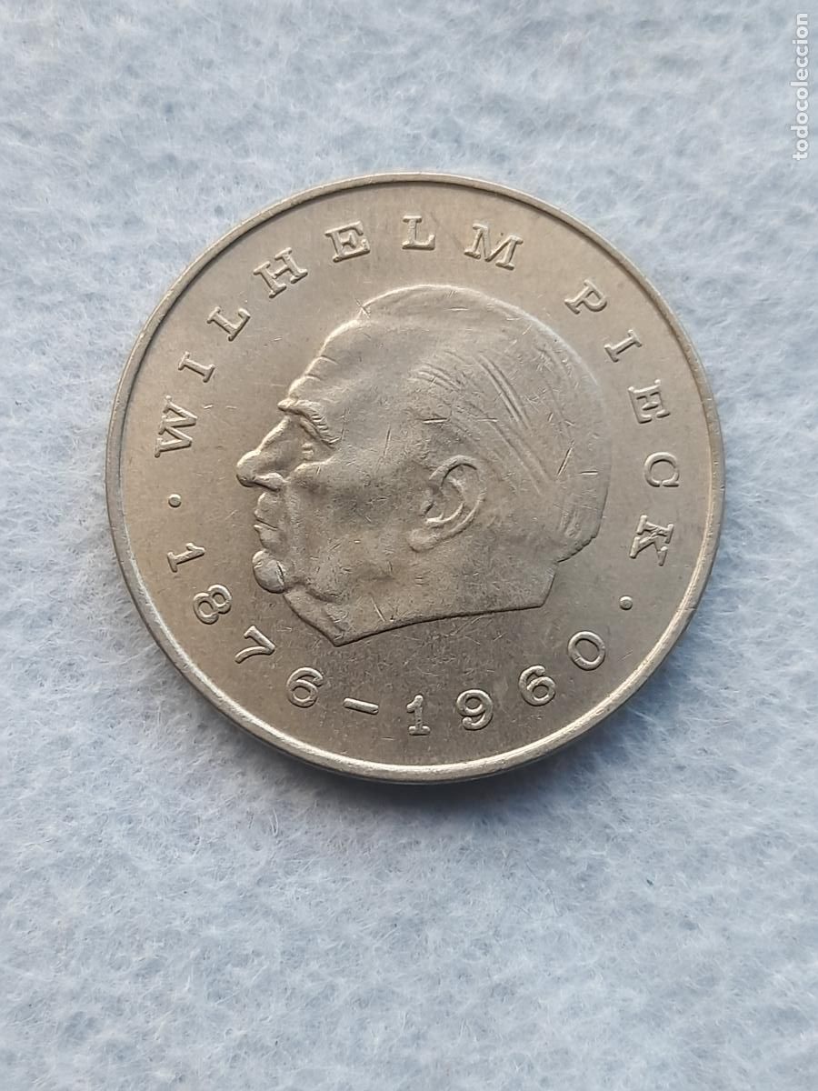 Alte M&uuml;nzen aus Europa: Alemania. 20 Marcos. Wilhelm Pieck. A&ntilde;o 1972 A. Sin Circular.