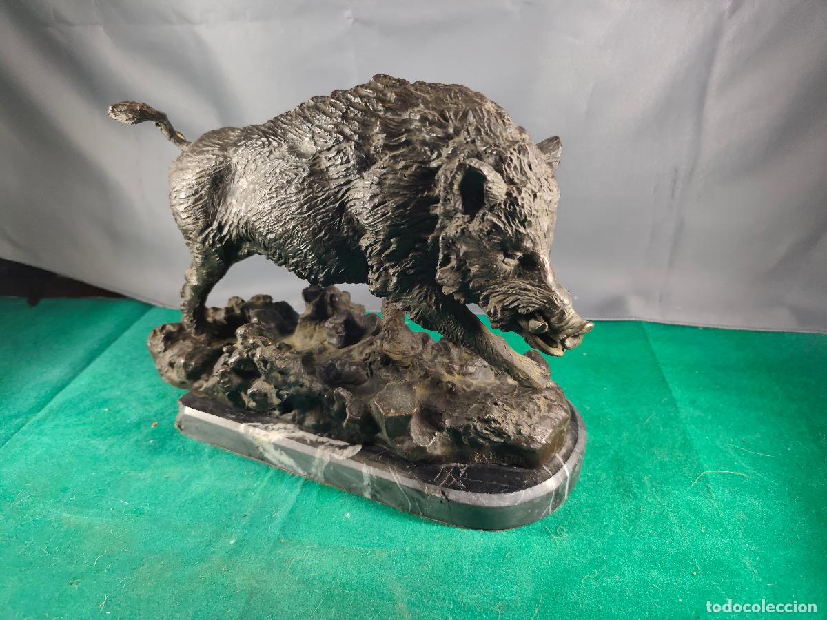 Monedas antiguas de Europa: jabali en actitud de embestida en bronce - Foto 2