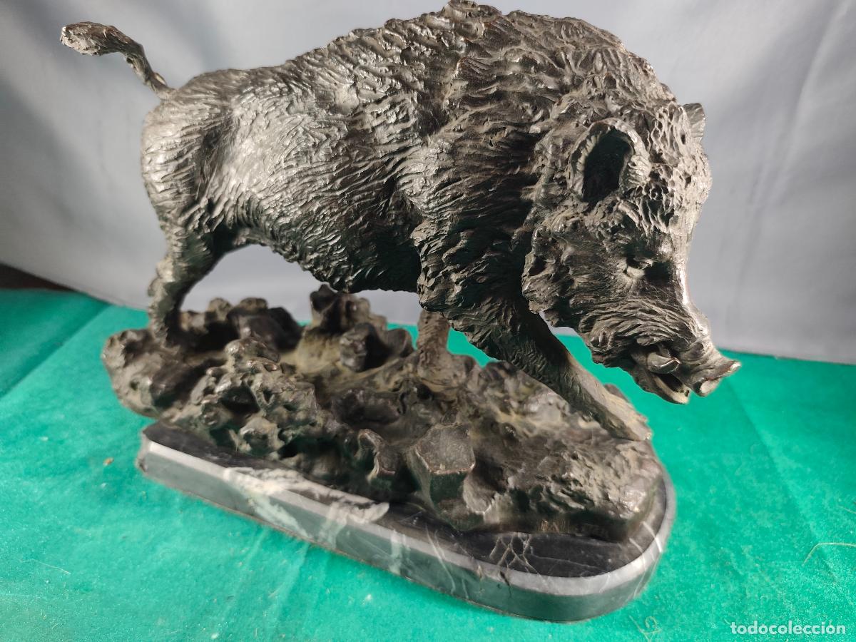 Monedas antiguas de Europa: jabali en actitud de embestida en bronce - Foto 4