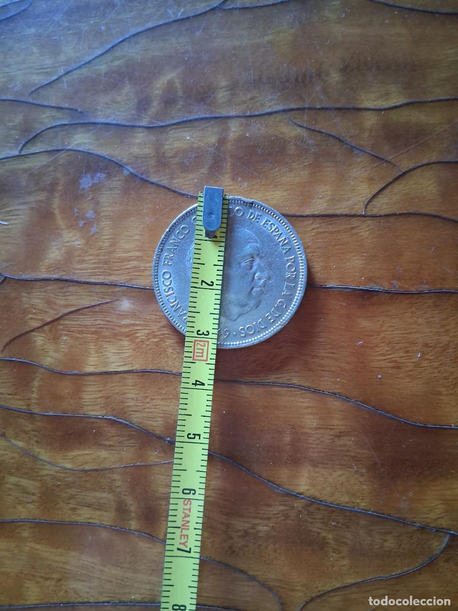 Monedas antiguas de Europa: Moneda cinco pesetas a&ntilde;o 1949 &eacute;poca dictadura espa&ntilde;ola Francisco Franco caudillo 1 duro grande