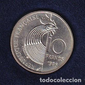 Monnaies anciennes de Europe: ESTUCHE CON MONEDA DE PLATA DE FRANCIA DE 10 FRANCS DEL A&Ntilde;O 1986 DE ROBERT SCHUMAN (SILVER)