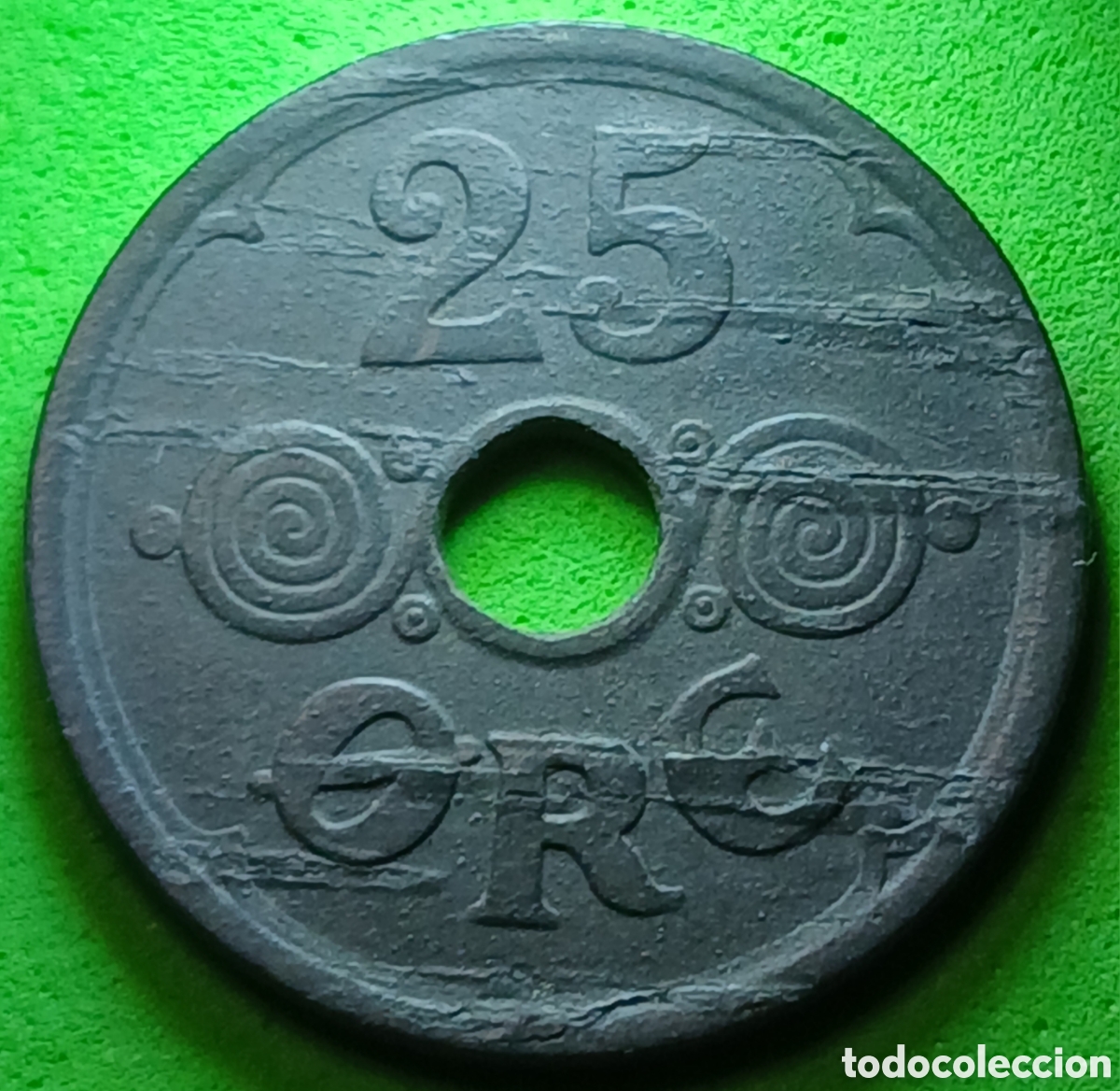 Monedas antiguas de Europa: Dinamarca 25 ore 1942 km#823a error/ exceso de metal