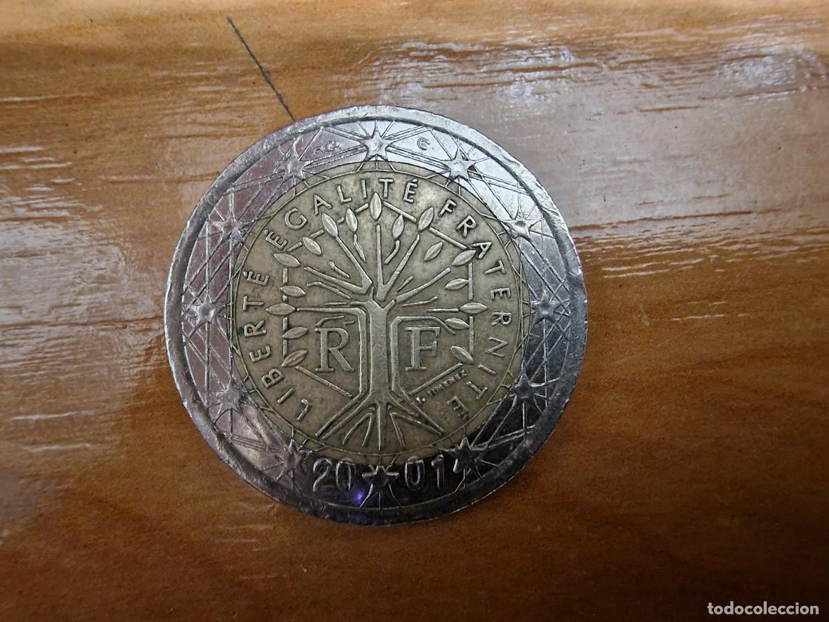 Alte M&uuml;nzen aus Europa: Lote 2868. Moneda francesa de 2 euros &rdquo;El &aacute;rbol de la vida&rdquo;, de 2001. Con error de acu&ntilde;aci&oacute;n
