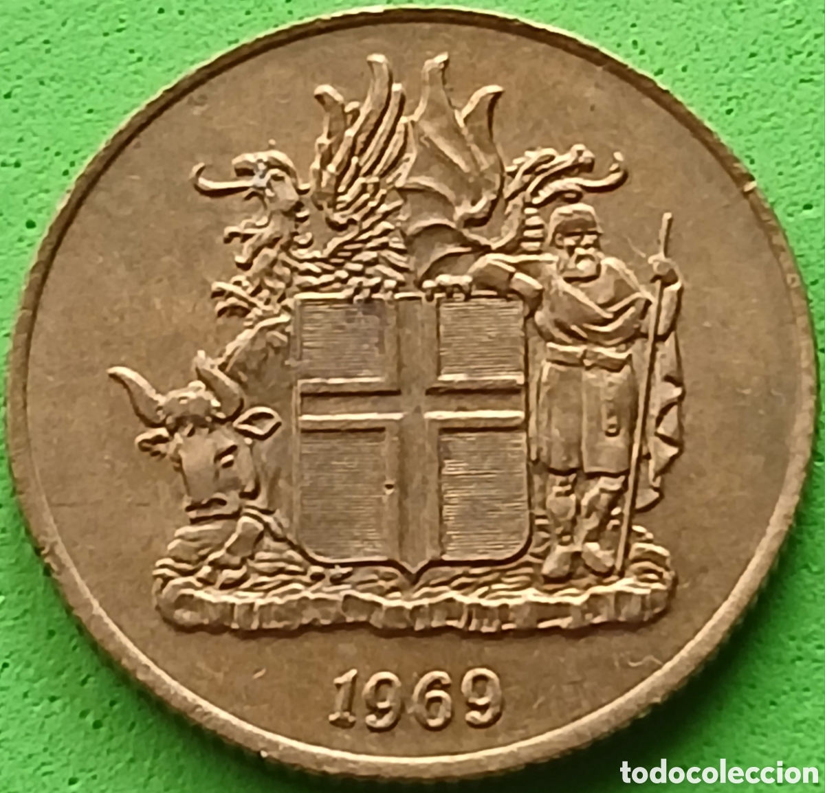 Old Coins of Europe: Islandia 1 corona 1969 km#12a