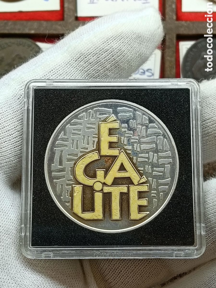 Monedas antiguas de Europa: FRANCIA . 6,55957 FRANCOS DE PLATA . A&Ntilde;O 2001 . EGALITE EN COLOR