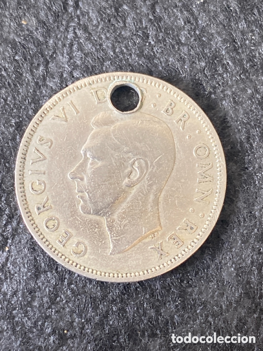 Monedas antiguas de Europa: Moneda de dos chelines perforada - Foto 2