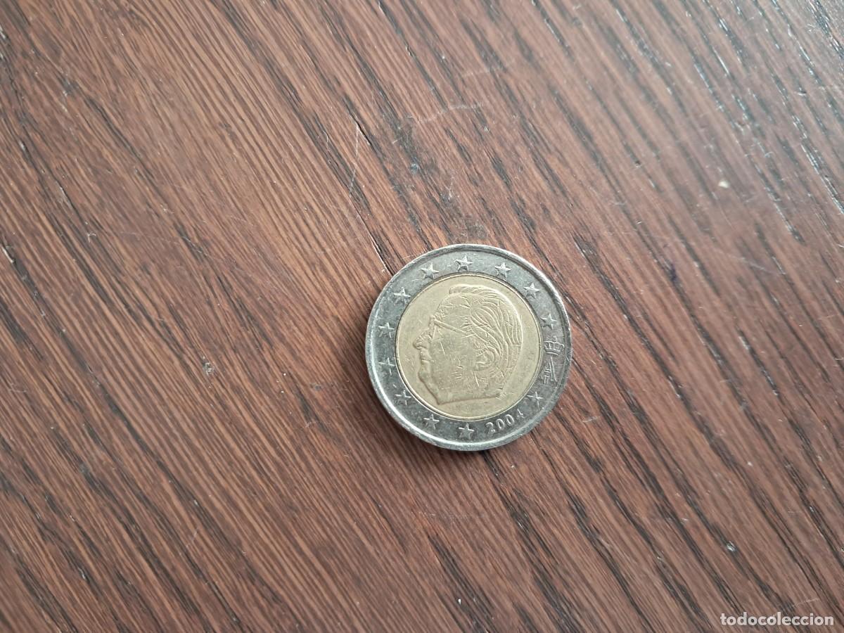 Monedas antiguas de Europa: moneda de 2 euros de B&eacute;lgica, a&ntilde;o 2004.