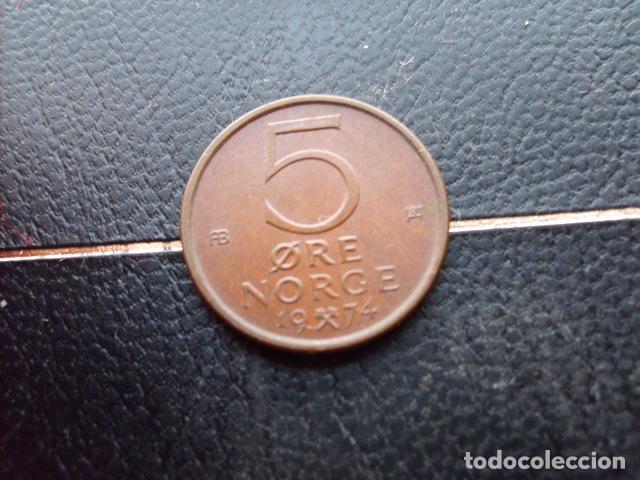 Monedas antiguas de Europa: * NORUEGA 5 ORE 1974