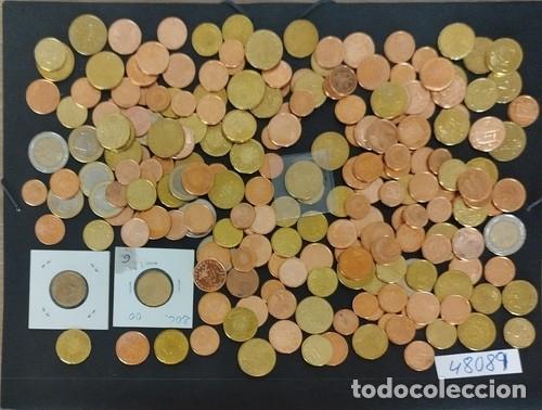 Monedas antiguas de Europa: Cajita con decenas de monedas de Euros, la mayor&iacute;a sin circular, incluye alguna poco habitual.