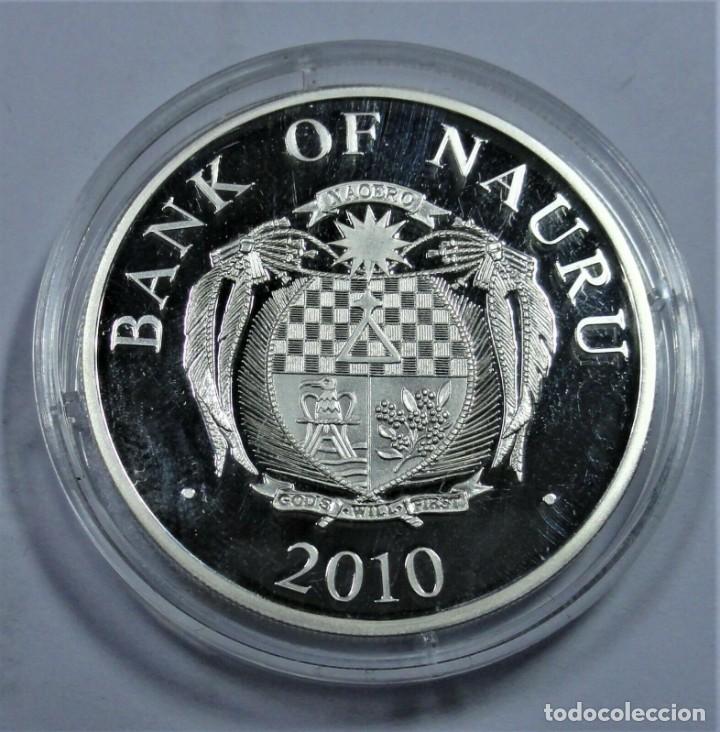 Monedas antiguas de Ocean&iacute;a: NAURU 10 DOLARES 2010 - Foto 2