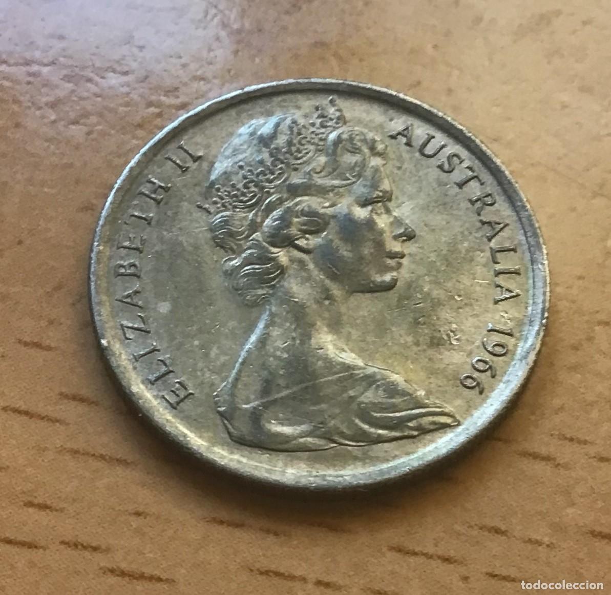 Monedas antiguas de Ocean&iacute;a: 5 centavos de Australia. A&ntilde;o 1966 - Foto 2