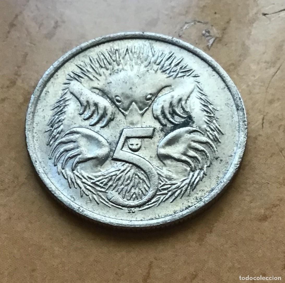 Monedas antiguas de Ocean&iacute;a: 5 centavos de Australia. A&ntilde;o 1983 - Foto 1
