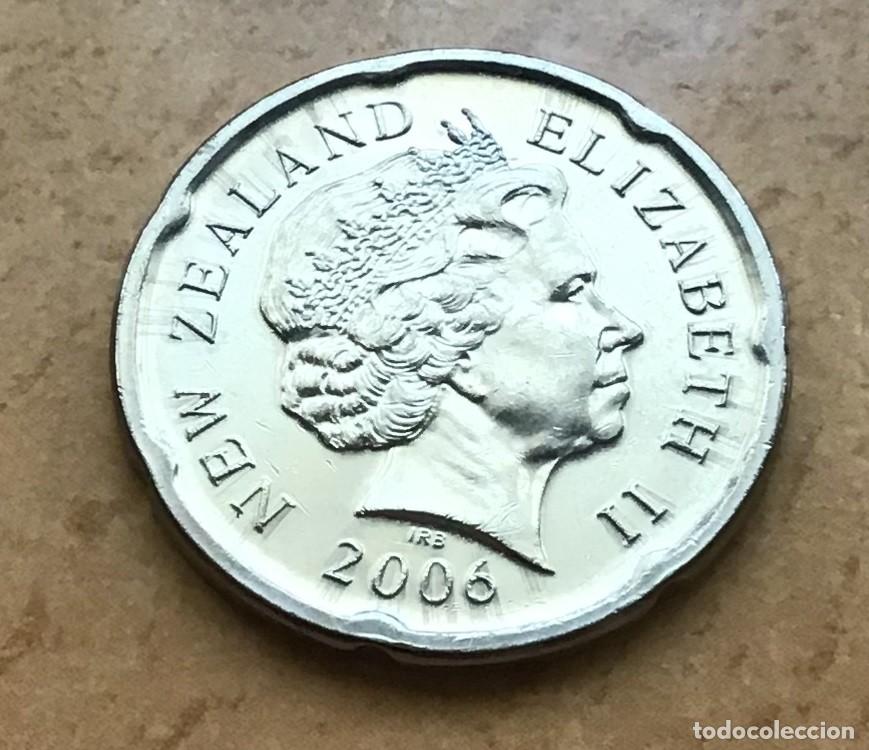 Monedas antiguas de Ocean&iacute;a: 20 centavos de Nueva Zelanda. A&ntilde;o 2006 - Foto 2