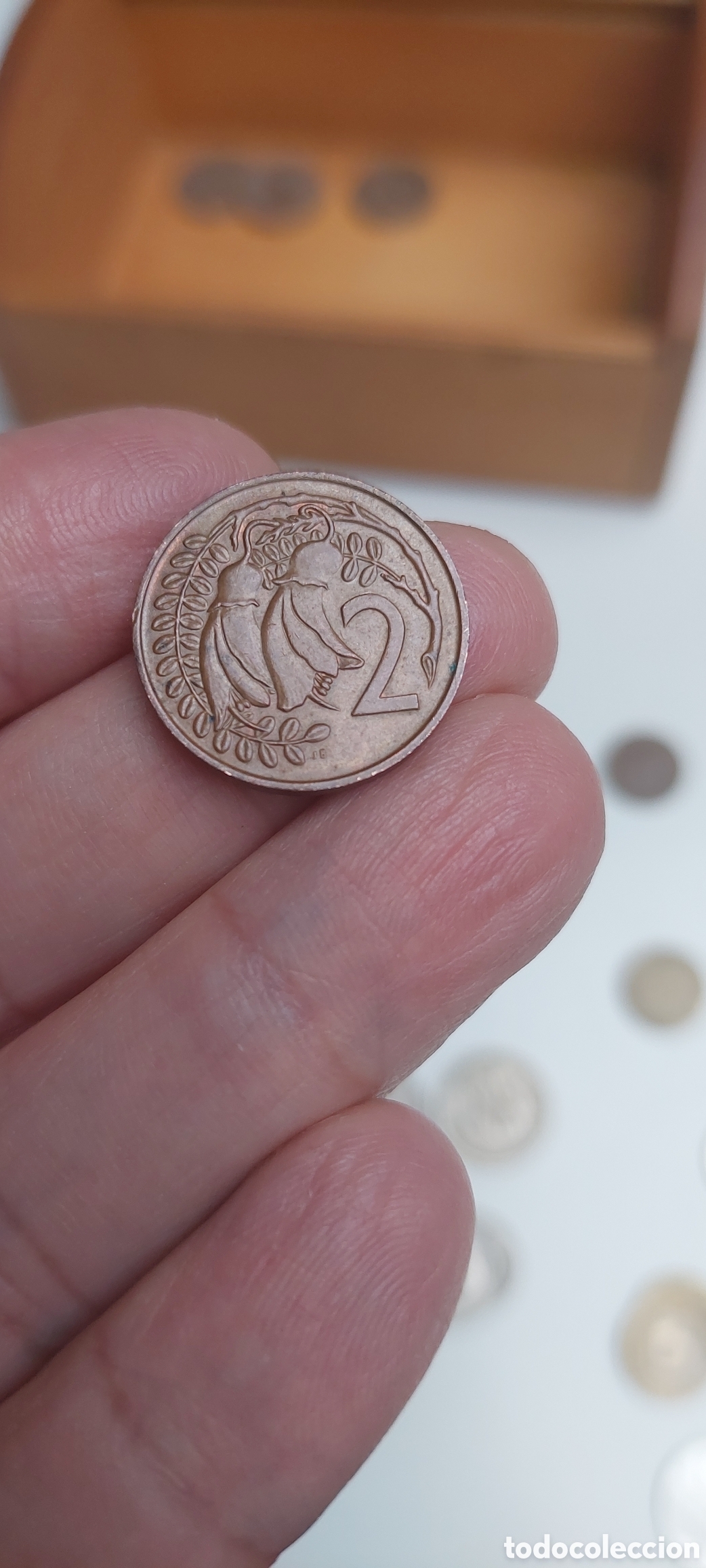 Monedas antiguas de Ocean&iacute;a: 2 Centavos ElizabethII - Foto 2