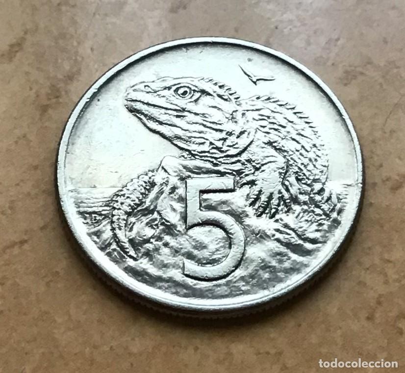 Monedas antiguas de Ocean&iacute;a: 5 centavos de Nueva Zelanda. A&ntilde;o 1981 - Foto 1