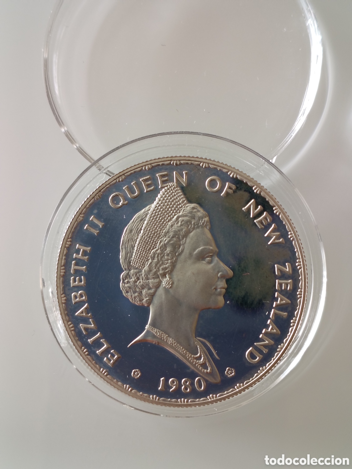 Monedas antiguas de Ocean&iacute;a: 1 dolar Nueva Zelanda 1980 - Foto 4