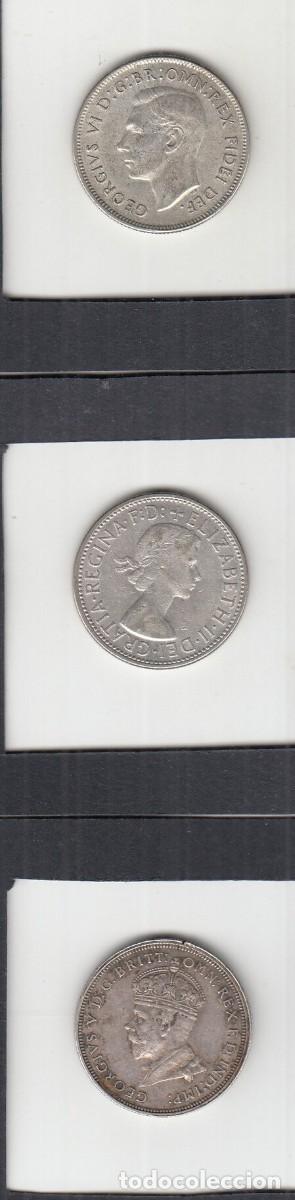 Monedas antiguas de Ocean&iacute;a: AUSTRALIA. Tres monedas de Un chel&iacute;n de Plata de 1927, 1951 y 1954. BC/MBC.