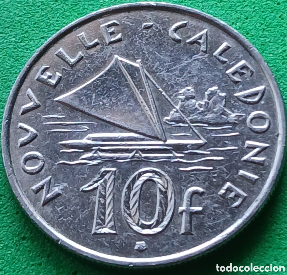 Monedas antiguas de Ocean&iacute;a: Nueva Caledonia 10 francos 2003 km#11 poco com&uacute;n