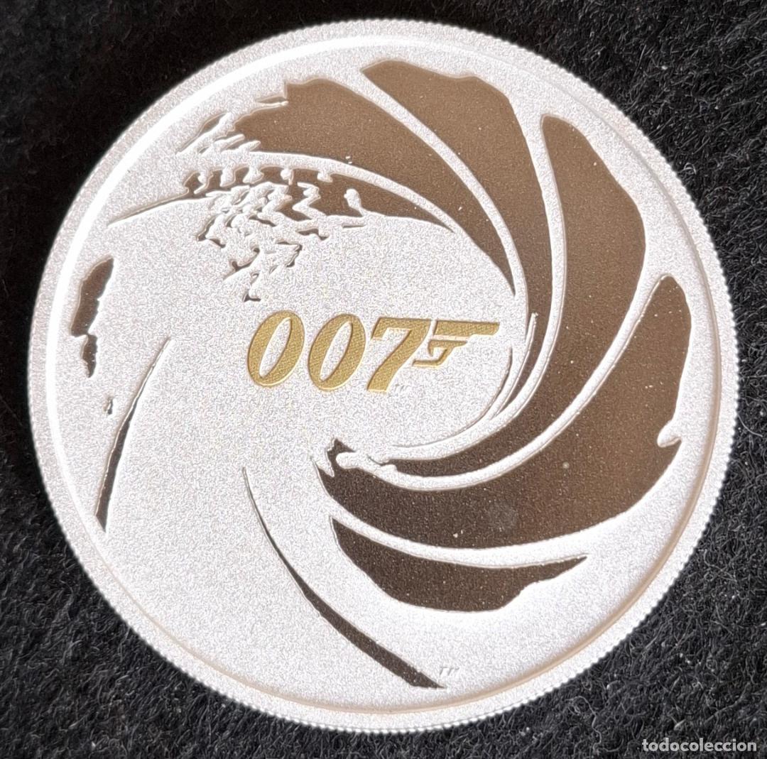 Monedas antiguas de Ocean&iacute;a: (MO-260509)MONEDA DE PLATA 1 ONZA 999 TUVALU 2021 JAMES BOND 007
