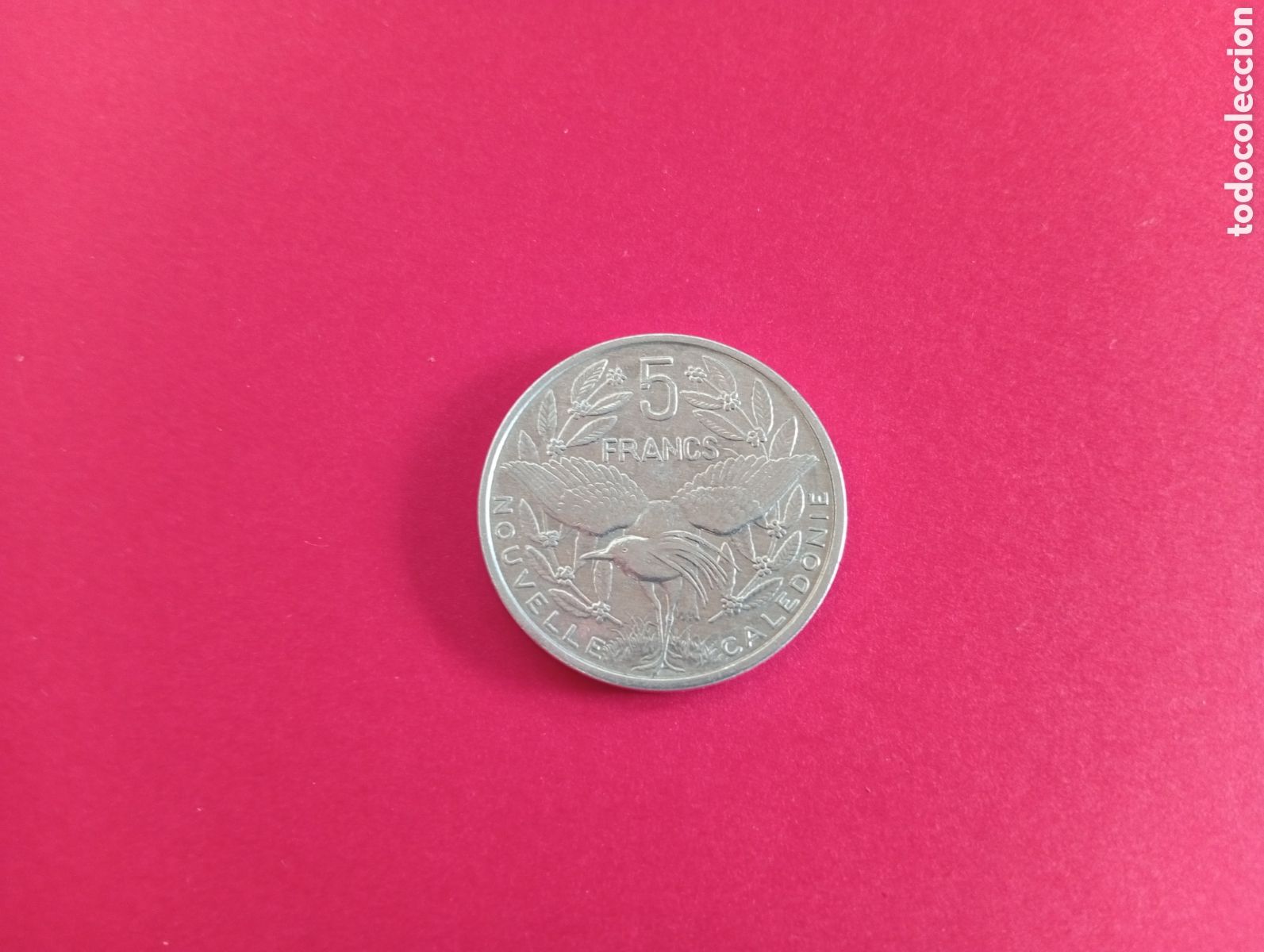 Monedas antiguas de Ocean&iacute;a: 5 francos de Nueva Caledonia 2004