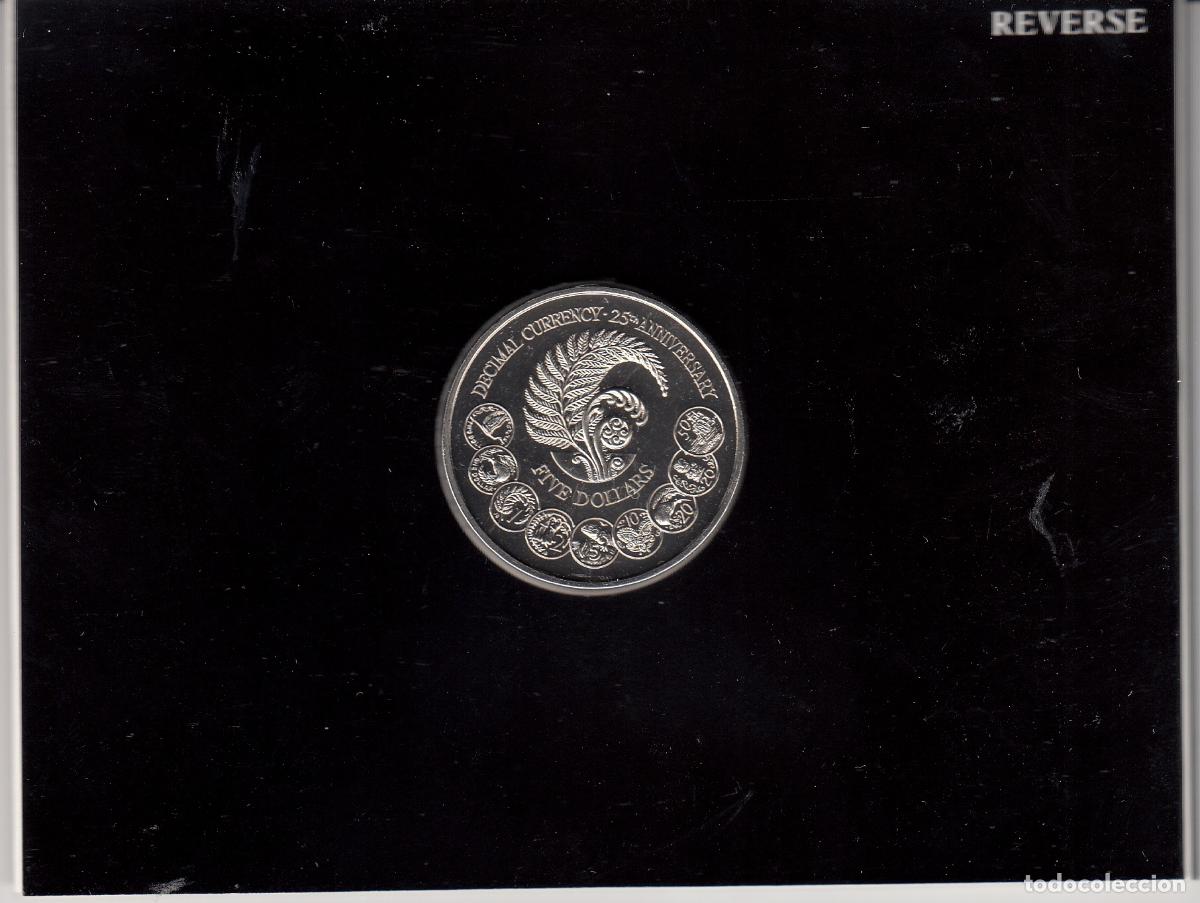 Alte M&uuml;nzen aus Ozeanien: CRC0110 CARTERA MONEDA 5 DOLARES NUEVA ZELANDA 1992