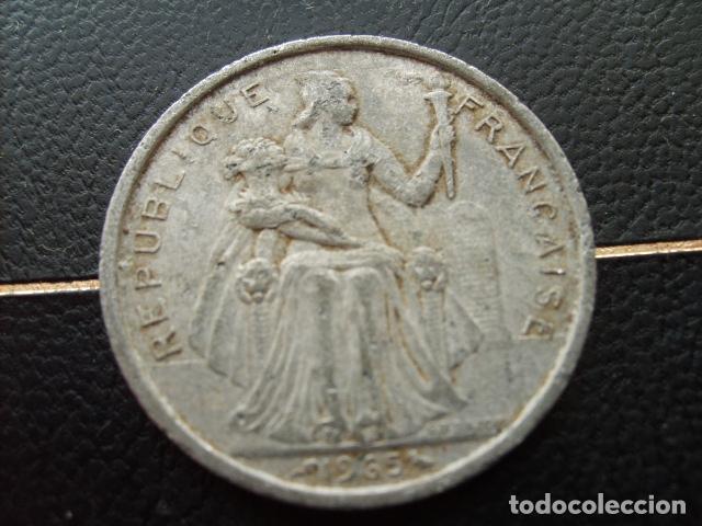 Monedas antiguas de Ocean&iacute;a: POLINESIA FRANCESA 5 FRANCOS 1985