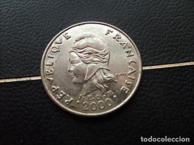 Monedas antiguas de Ocean&iacute;a: POLINESIA FRANCESA 10 FRANCOS 2000