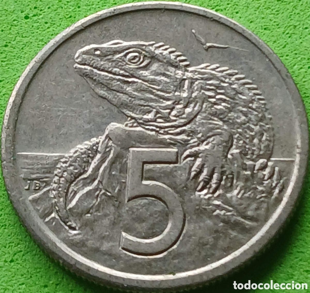 Monedas antiguas de Ocean&iacute;a: Nueva Zelanda 5 cents 1982 km#34