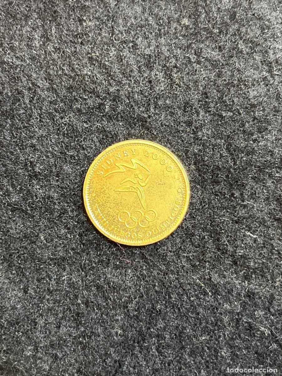 Moedas antigas da Oce&acirc;nia: Medalla Moneda Conmemorativa Sidney 2000 XXVII Juegos Ol&iacute;mpicos Souvenir Dorada