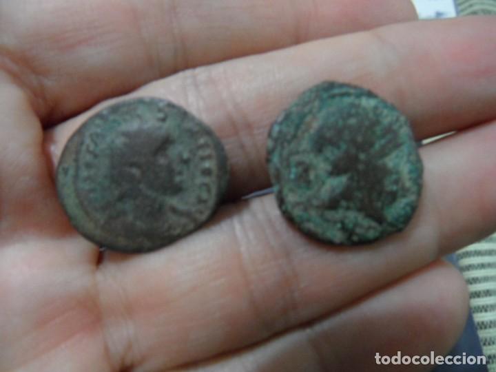 Monedas antiguas: DOS BRONCES A CLASIFICAR 19 Y 21 MM. - Foto 1